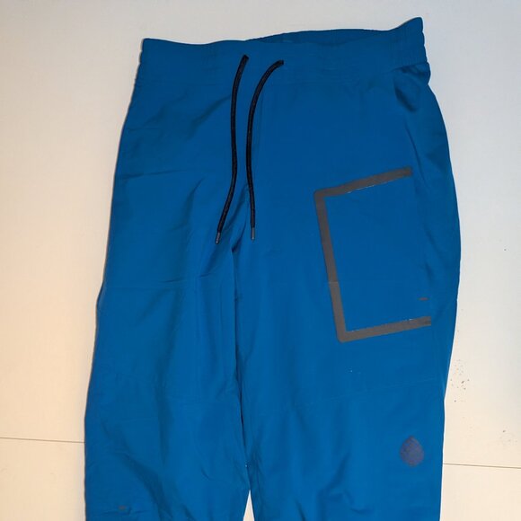 Stio Men Fernos Insulated Knicker Medium 3/4 Pant Short Cosmic Blue NWT - Picture 1 of 5